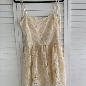 Cream Lace Sleeveless Dress